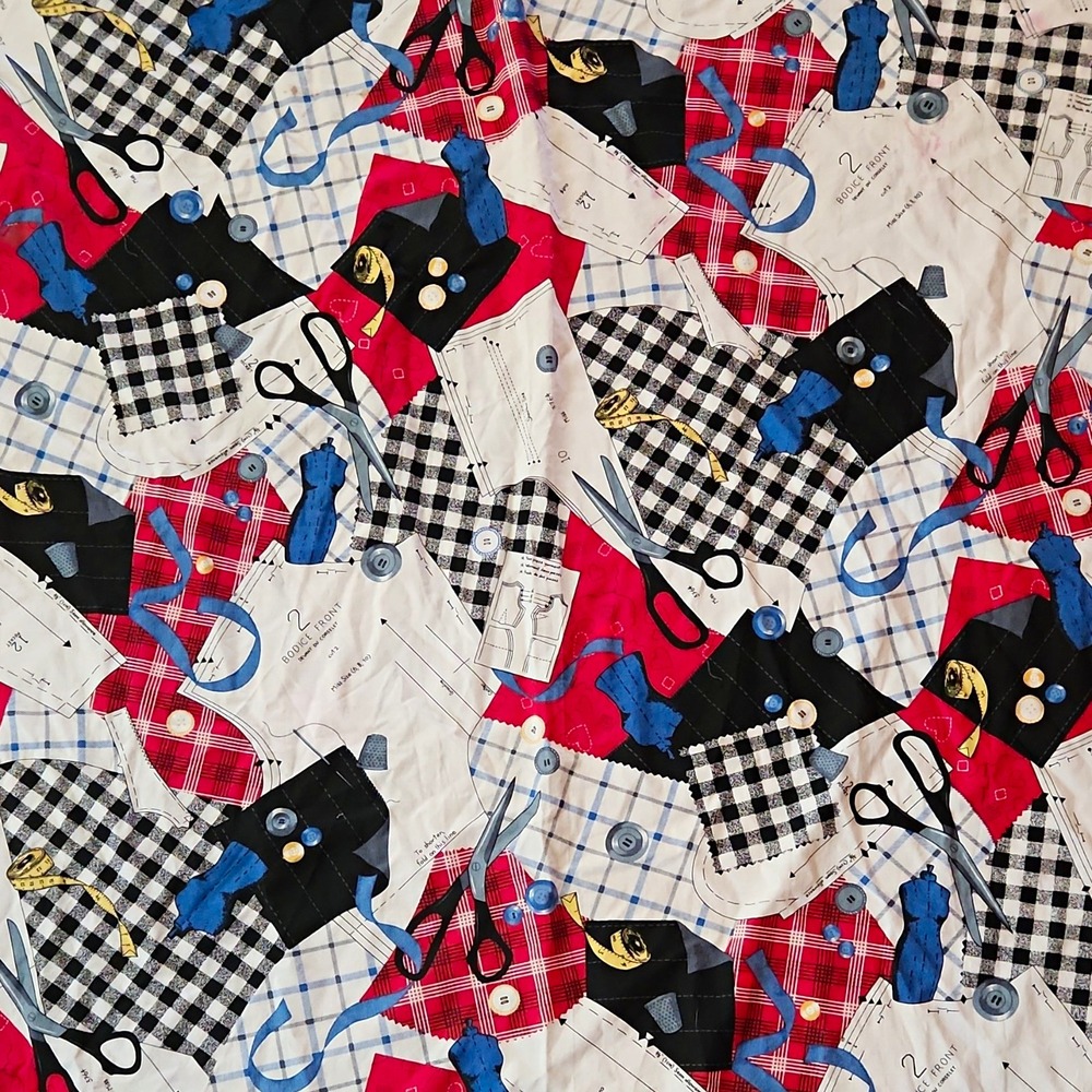 2 yds/ Vtg Sewing-Theme Collage Fabric w/Scissors Buttons READ Patchwork Print
